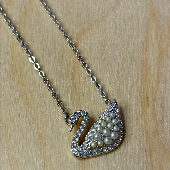 Iconic Swarovski Swan Necklace - Picture 6 of 12